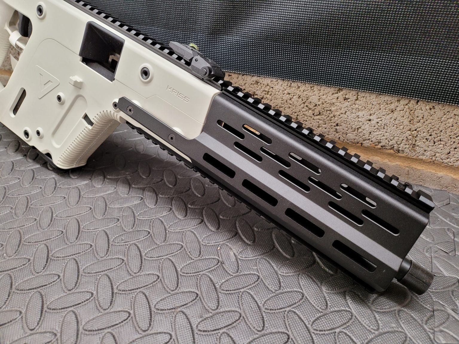 Kriss Vector .22 Alpine White - Silverstone Shooting Centre