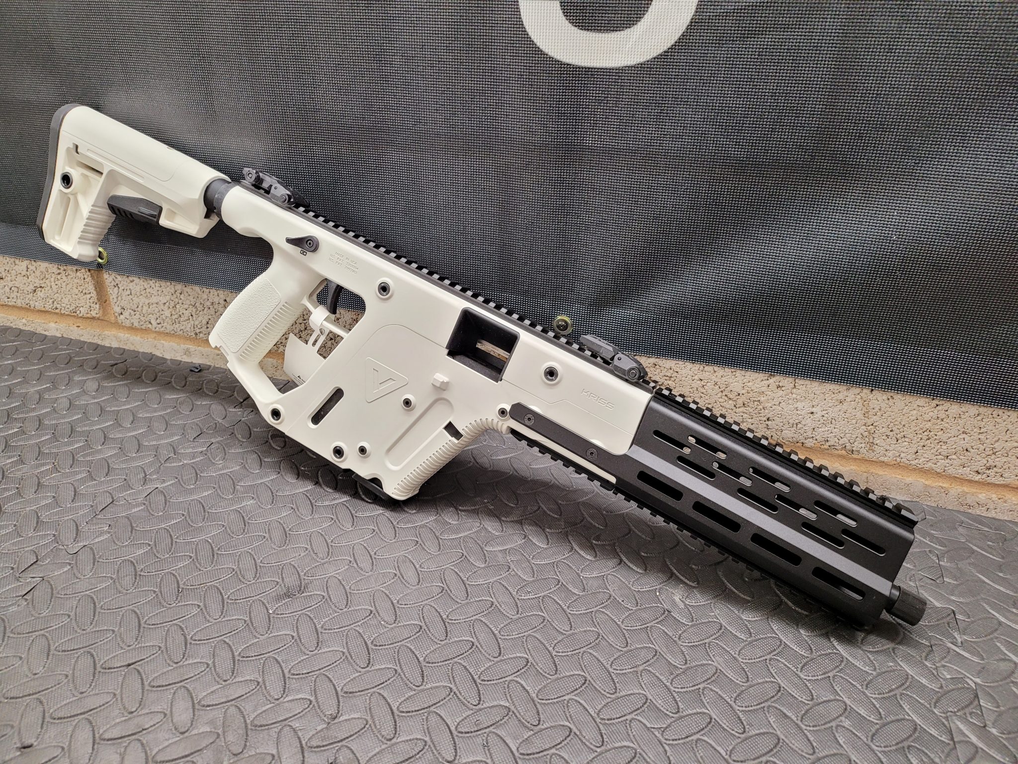 Kriss Vector .22 Alpine White - Silverstone Shooting Centre